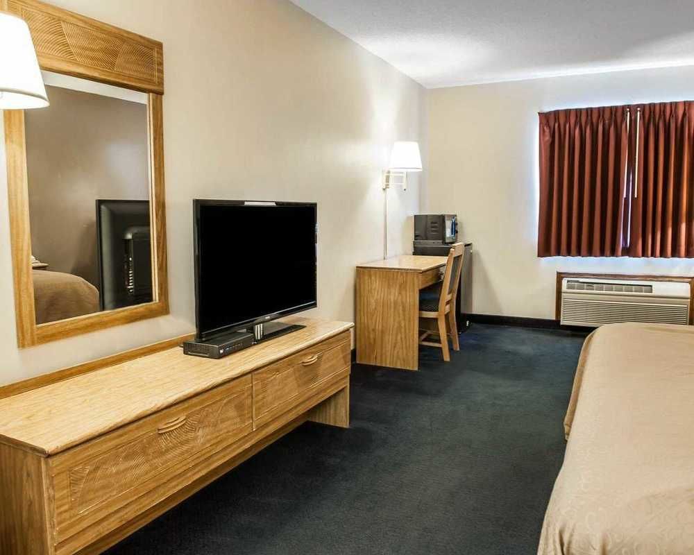 Rodeway Inn Huntington Dış mekan fotoğraf